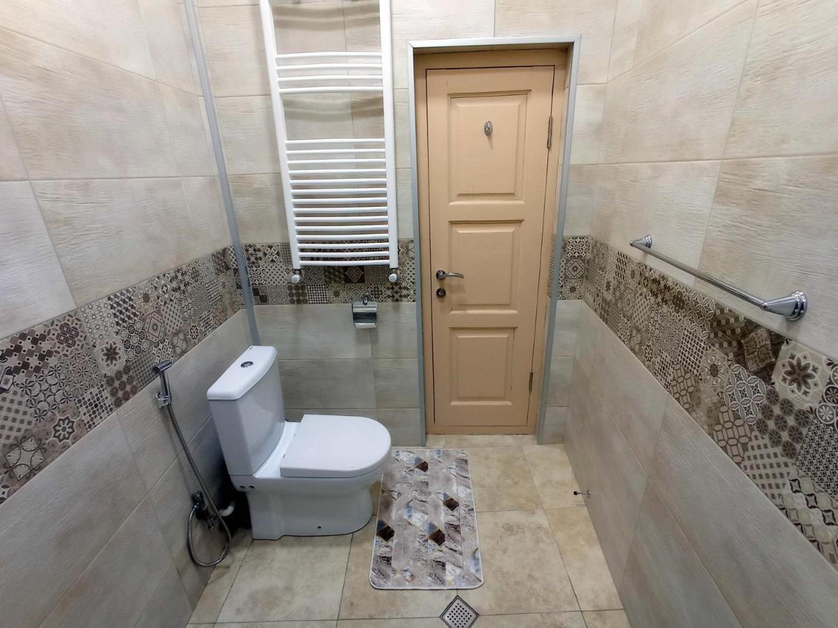 La Maison #7 Tbilisi Buitenkant foto