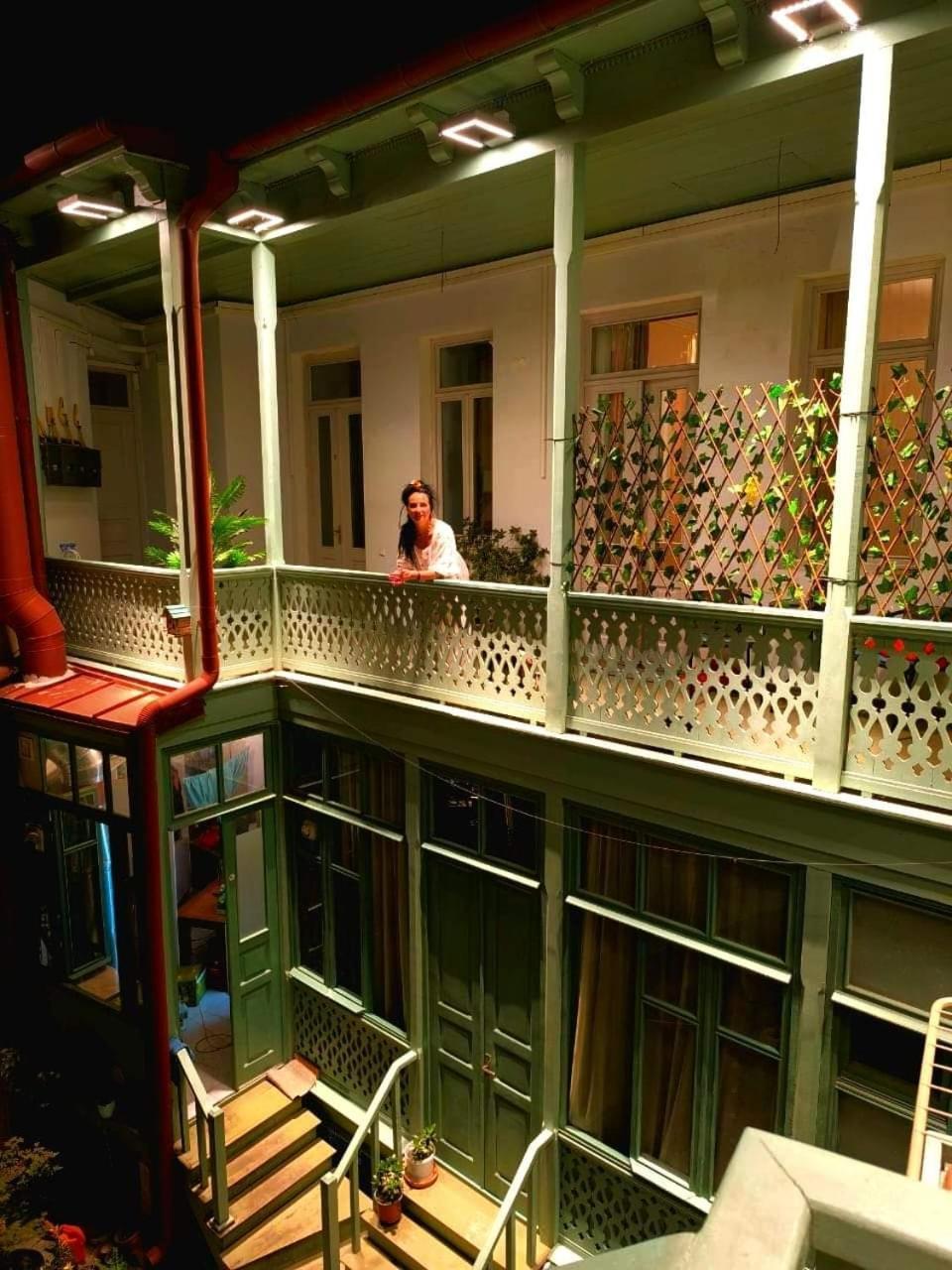 La Maison #7 Tbilisi Buitenkant foto